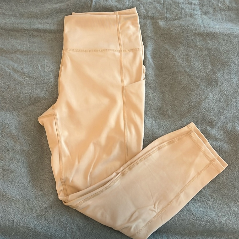Fabletics PureLuxe 7/8 Leggings with Pockets Size M